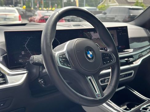 Used 2024 BMW X5 M60i AWD/4WD image 17