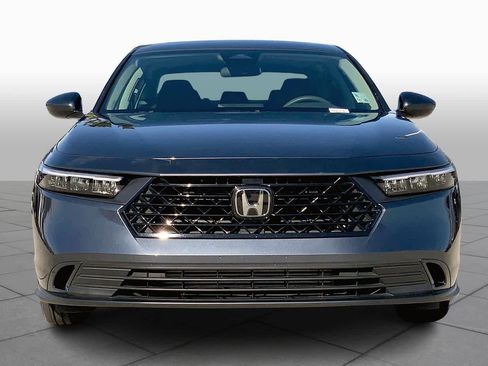 Used 2024 Honda Accord EX image 4