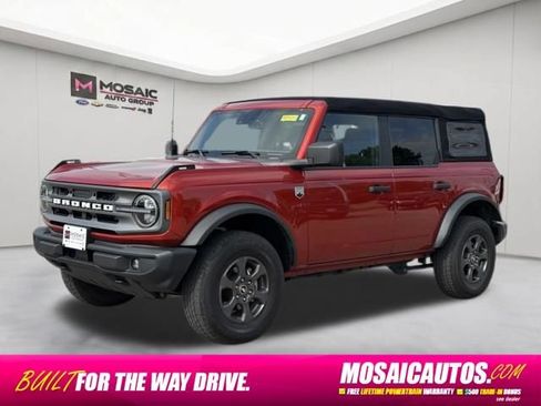 Used 2023 Ford Bronco Big Bend AWD/4WD image 3