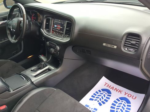 Used 2023 Dodge Charger Scat Pack w/ Daytona Edition Group image 31