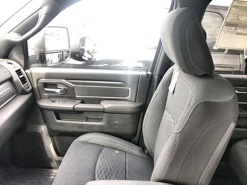 New 2026 RAM 2500 Big Horn AWD/4WD image 23