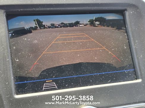Used 2020 Chevrolet Equinox LT w/ Driver Convenience Package FWD image 18