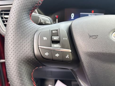 New 2026 Ford Escape ST-Line w/ Cold Weather Package AWD/4WD image 18