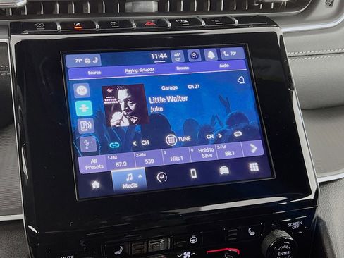 New 2025 Jeep Grand Cherokee L Altitude AWD/4WD image 8