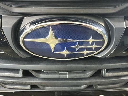 Used 2023 Subaru Forester Premium AWD/4WD image 9