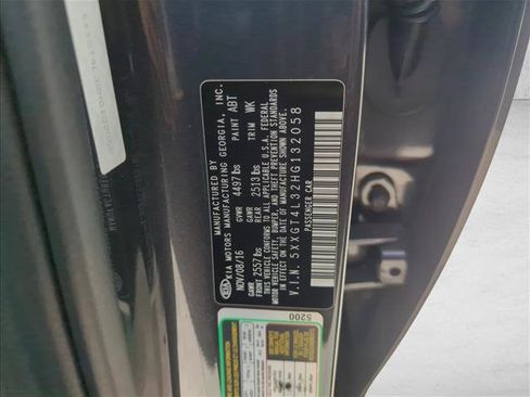 Used 2017 Kia Optima LX image 28