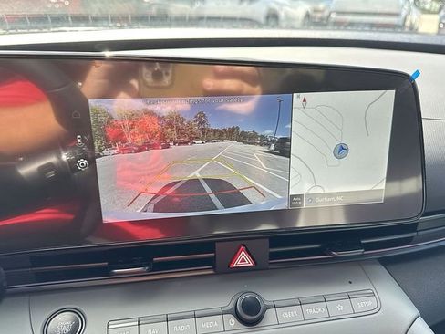 New 2025 Hyundai Elantra Limited w/ Cargo Package FWD image 30