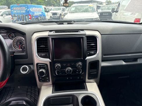 Used 2017 RAM 1500 Big Horn AWD/4WD image 15