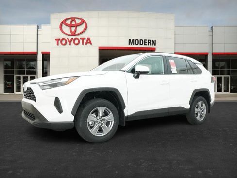 New 2025 Toyota RAV4 XLE image 6