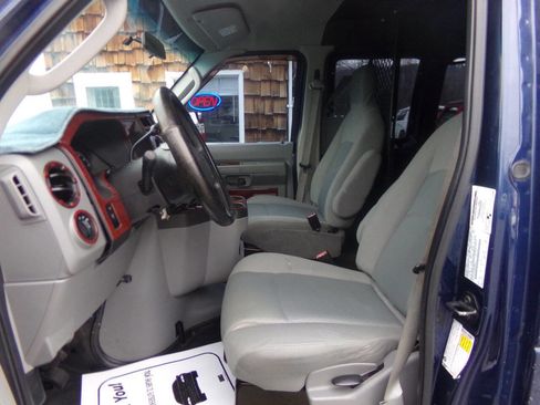 Used 2011 Ford E-350 and Econoline 350 Extended Super Duty w/ Commercial Cargo Van Pkg image 25