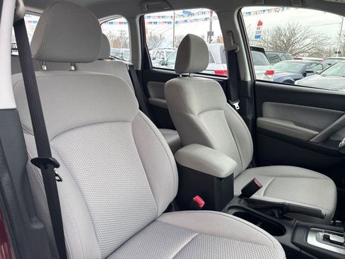 Used 2018 Subaru Forester 2.5i w/ Alloy Wheel Package image 17