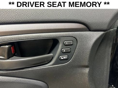 Used 2022 Honda Pilot TrailSport image 15