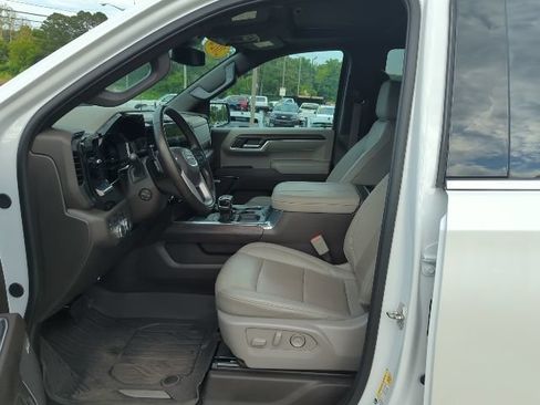 Used 2024 GMC Sierra 1500 SLT w/ SLT Premium Plus Package AWD/4WD image 12