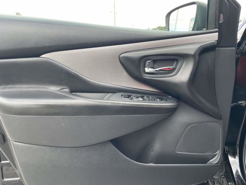 Used 2021 Nissan Murano S image 5