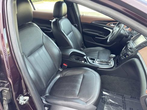 Used 2017 Buick Regal Premium w/ Driver Confidence Package #1 FWD image 16