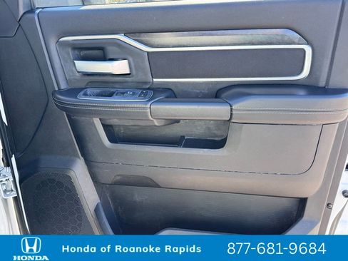 Used 2024 RAM 2500 Big Horn image 23