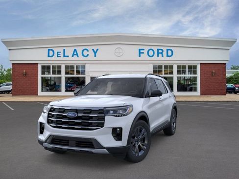 New 2026 Ford Explorer Active w/ Active Comfort Package AWD/4WD image 3