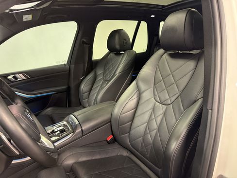 Used 2023 BMW X5 xDrive45e AWD/4WD image 5
