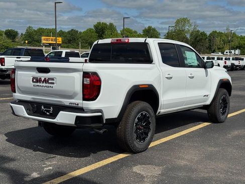 New 2026 GMC Canyon AT4 AWD/4WD image 3