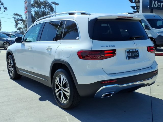 New 2026 Mercedes-Benz GLB 250 image 21