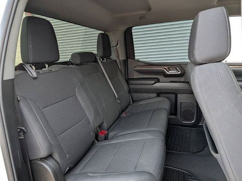 Used 2025 Chevrolet Silverado 1500 LT AWD/4WD image 26