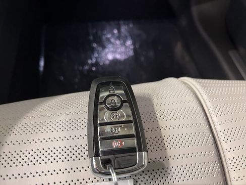 New 2026 Lincoln Nautilus Reserve image 45