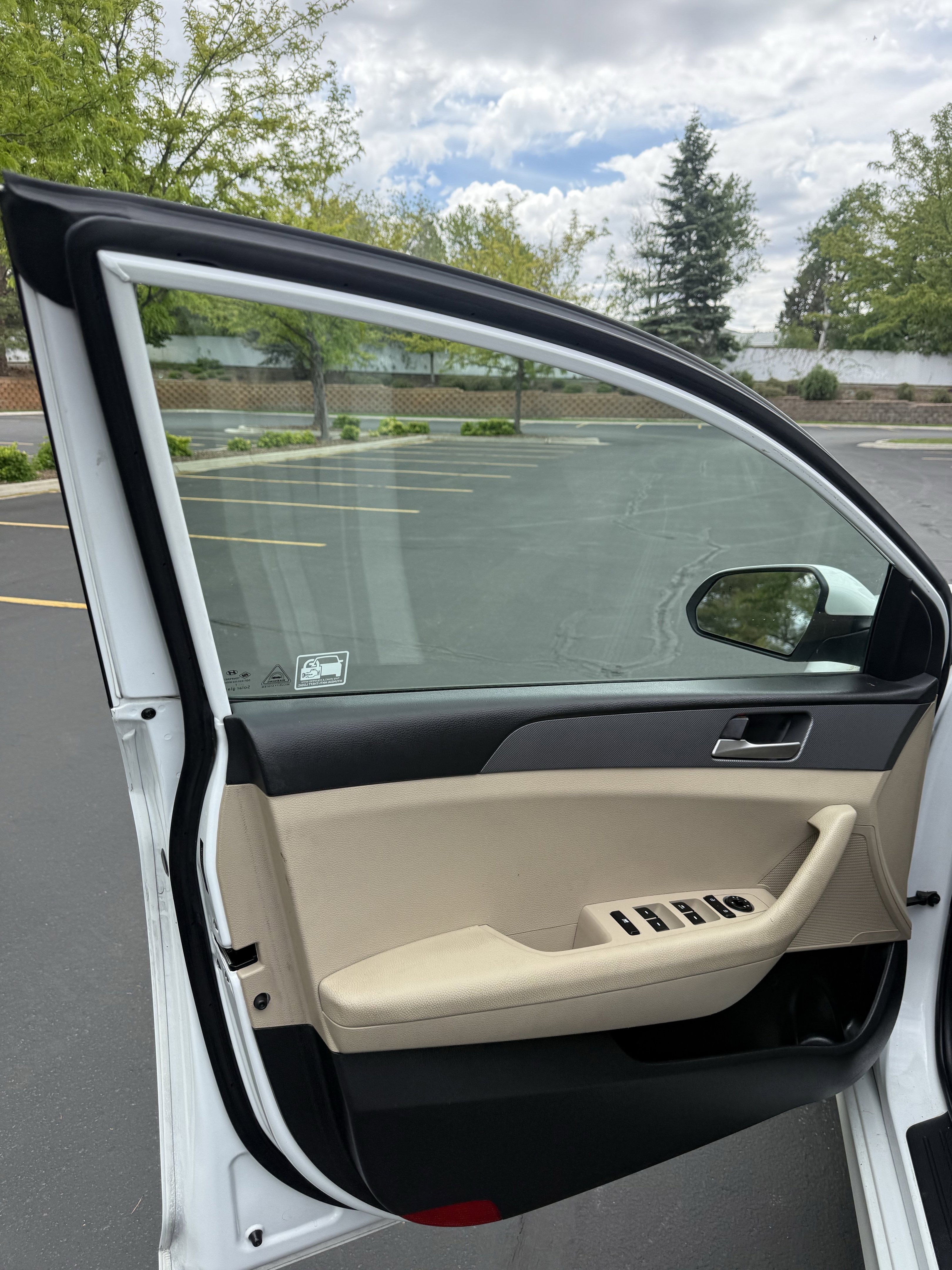 Used 2018 Hyundai Sonata SE FWD image 17