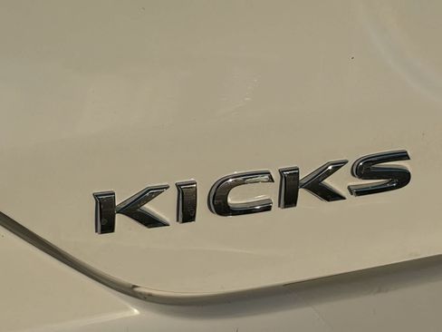 Certified 2025 Nissan Kicks Play S FWD image 26