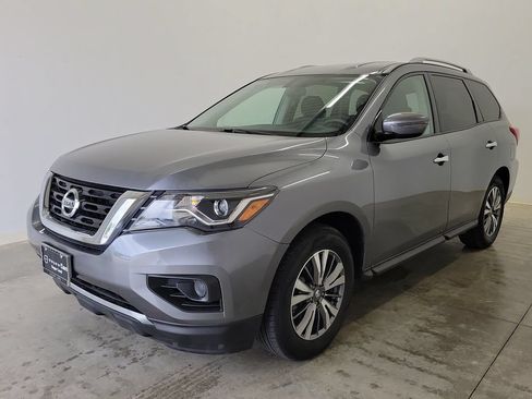 Used 2020 Nissan Pathfinder S FWD image 31