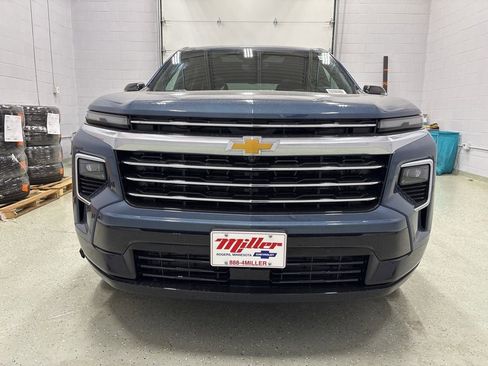 New 2026 Chevrolet Traverse High Country w/ LPO, Floor Liner Package image 7