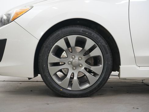Used 2014 Subaru Impreza 2.0i Sport Premium AWD/4WD image 26