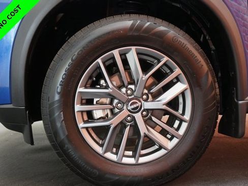 Used 2022 Nissan Rogue S image 72