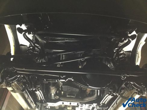 Used 2015 RAM 3500 Tradesman w/ Chrome Appearance Group image 17