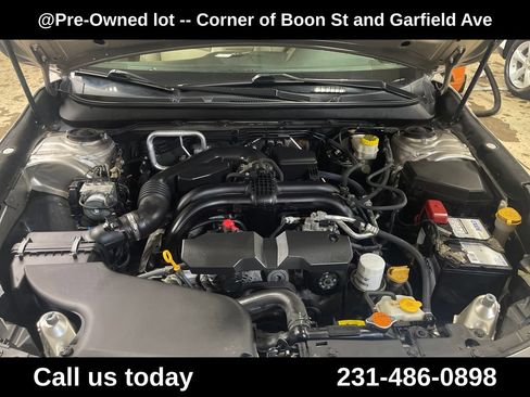 Used 2018 Subaru Legacy 2.5i Premium w/ Moonroof Package AWD/4WD image 10