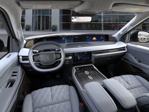 New 2025 Lincoln Navigator L Black Label image 9