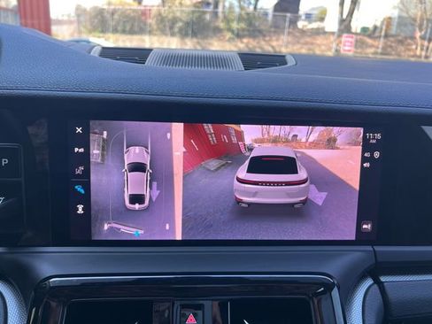 Used 2025 Porsche Panamera w/ Premium Package image 32