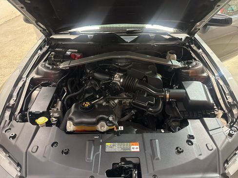 Used 2013 Ford Mustang Premium w/ Electronics Pkg RWD image 26