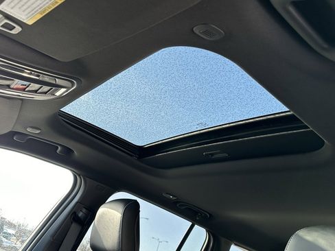 New 2025 Jeep Grand Cherokee Altitude image 33