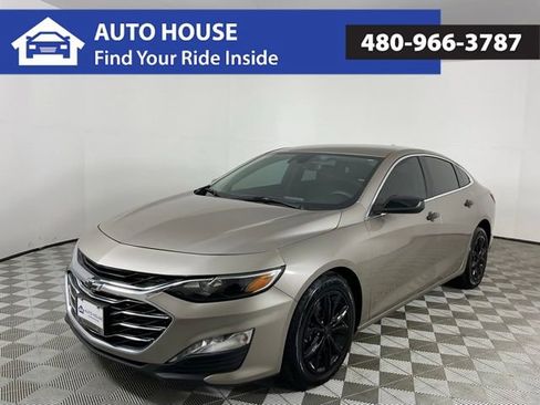 Used 2024 Chevrolet Malibu LT image 1