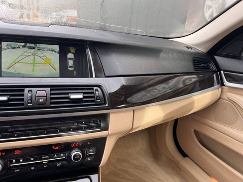 Used 2014 BMW 528i Sedan RWD image 17