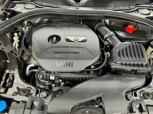 Used 2017 MINI Cooper Clubman FWD image 25