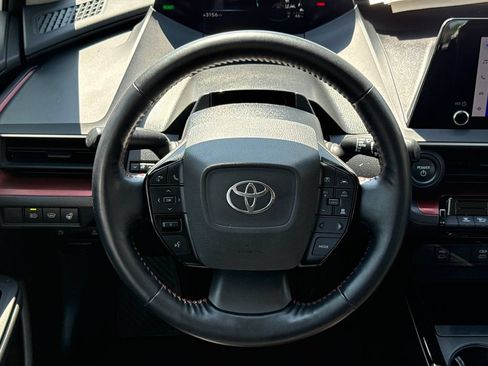 Used 2023 Toyota Prius Prime FWD image 14