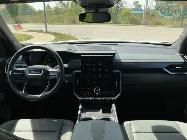 Used 2025 GMC Acadia AT4 AWD/4WD image 22