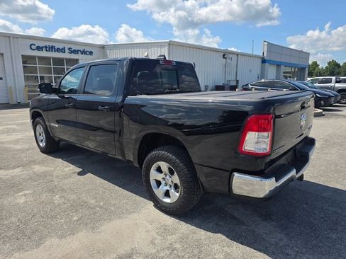 Used 2021 RAM 1500 Big Horn AWD/4WD image 5