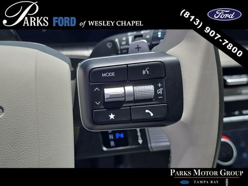 Used 2025 Hyundai Santa Fe Calligraphy AWD/4WD image 30