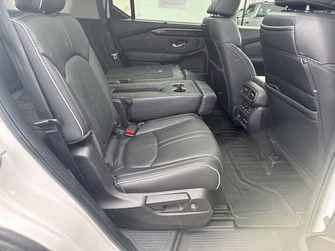 Used 2023 Honda Pilot Elite image 42