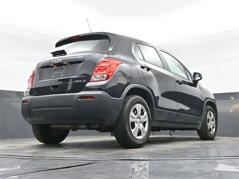 Used 2015 Chevrolet Trax LS w/ LPO, Cargo Package image 46
