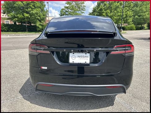 Used 2024 Tesla Model X AWD/4WD image 6