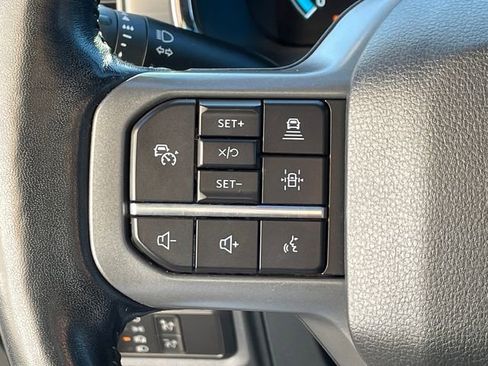 Used 2022 Ford F150 Lariat w/ Equipment Group 502A High image 30