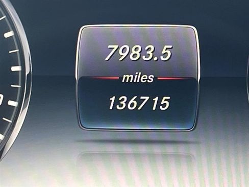 Used 2015 Mercedes-Benz S 550 S550 4MATIC image 18